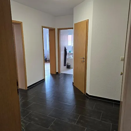 Moderne Grosszuegige Zu Vermieten דירה ברטן